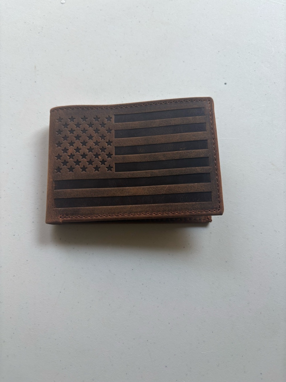 J. Buxton Men’s Genuine Leather RFID Bifold Wallet Brown American Flag